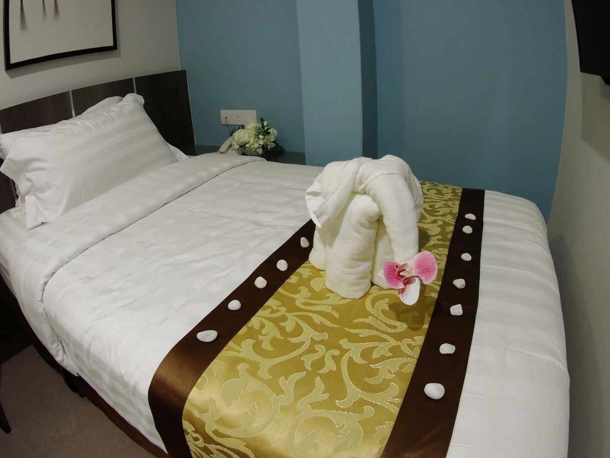 Meriton Inn Kuantan Exterior photo